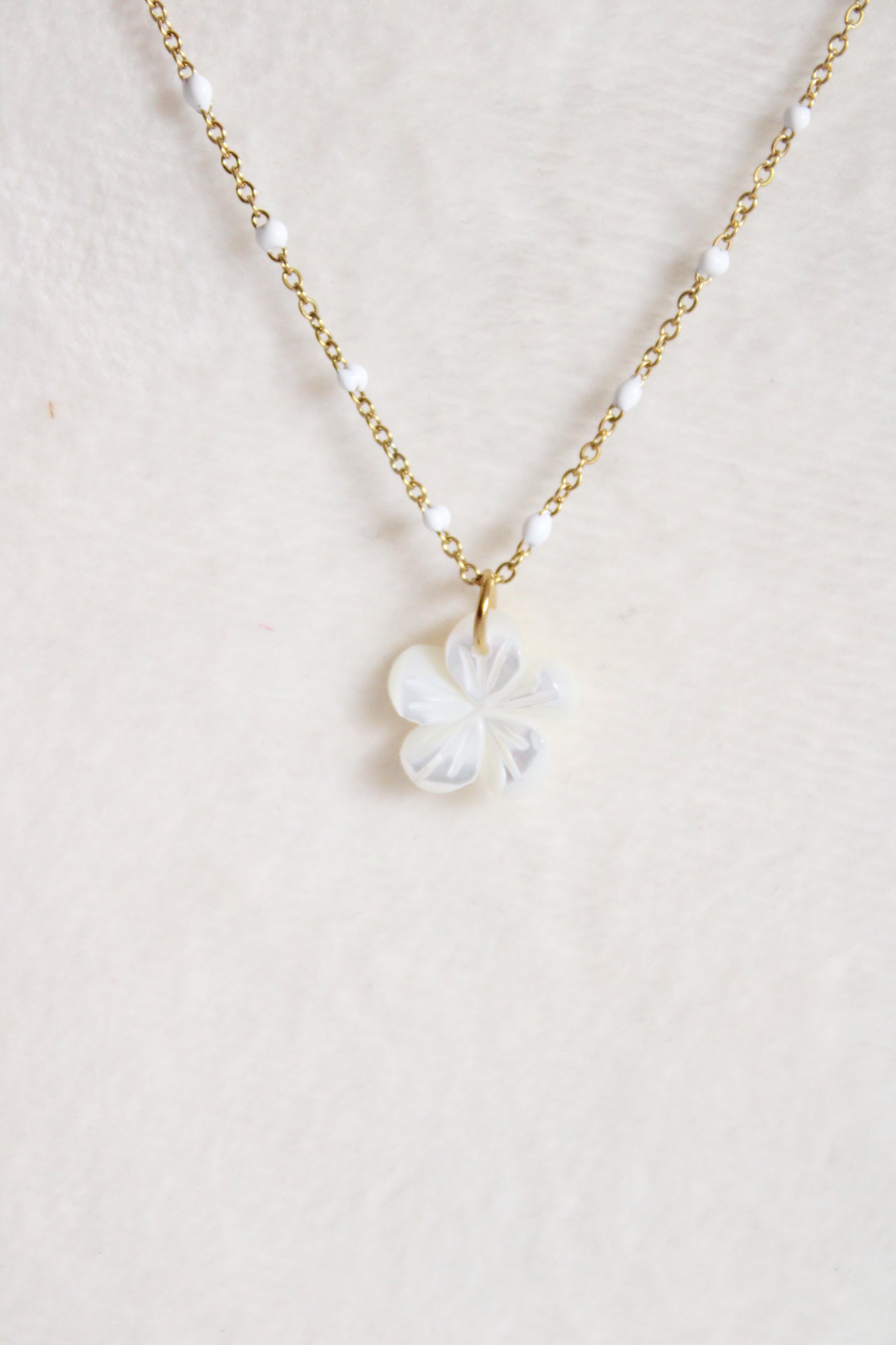 Collier mini camillia